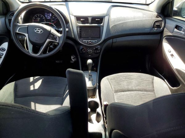 2017 HYUNDAI ACCENT SE Base