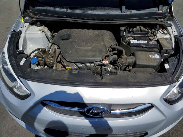 2017 HYUNDAI ACCENT SE Base