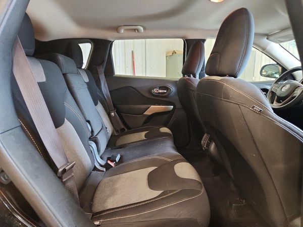 2017 JEEP CHEROKEE