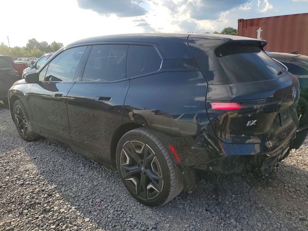 2023 BMW IX xDrive50i