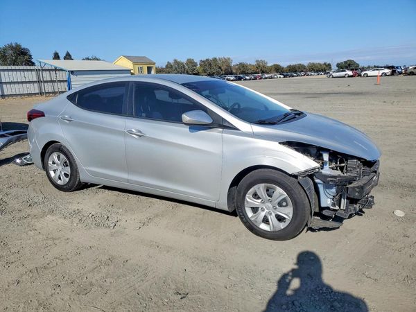 2016 HYUNDAI ELANTRA
