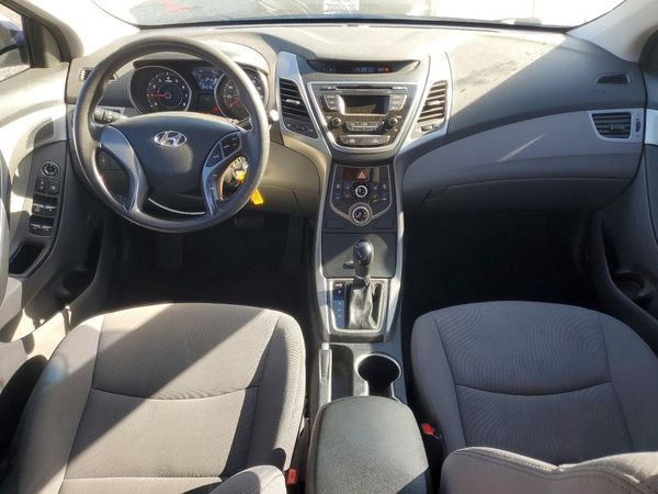 2016 HYUNDAI ELANTRA