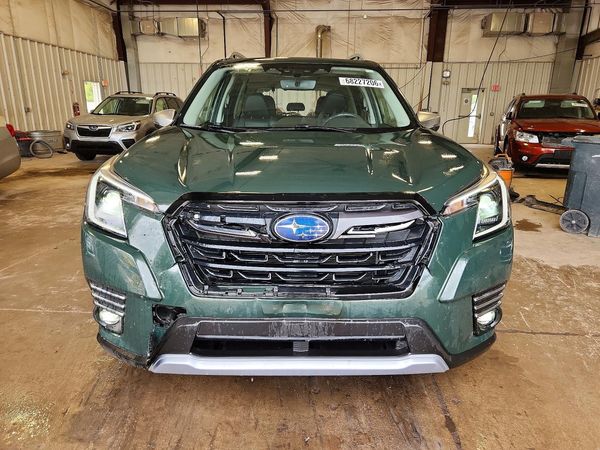2023 SUBARU FORESTER