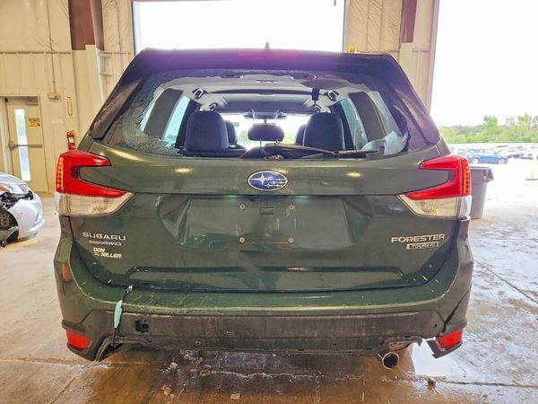 2023 SUBARU FORESTER