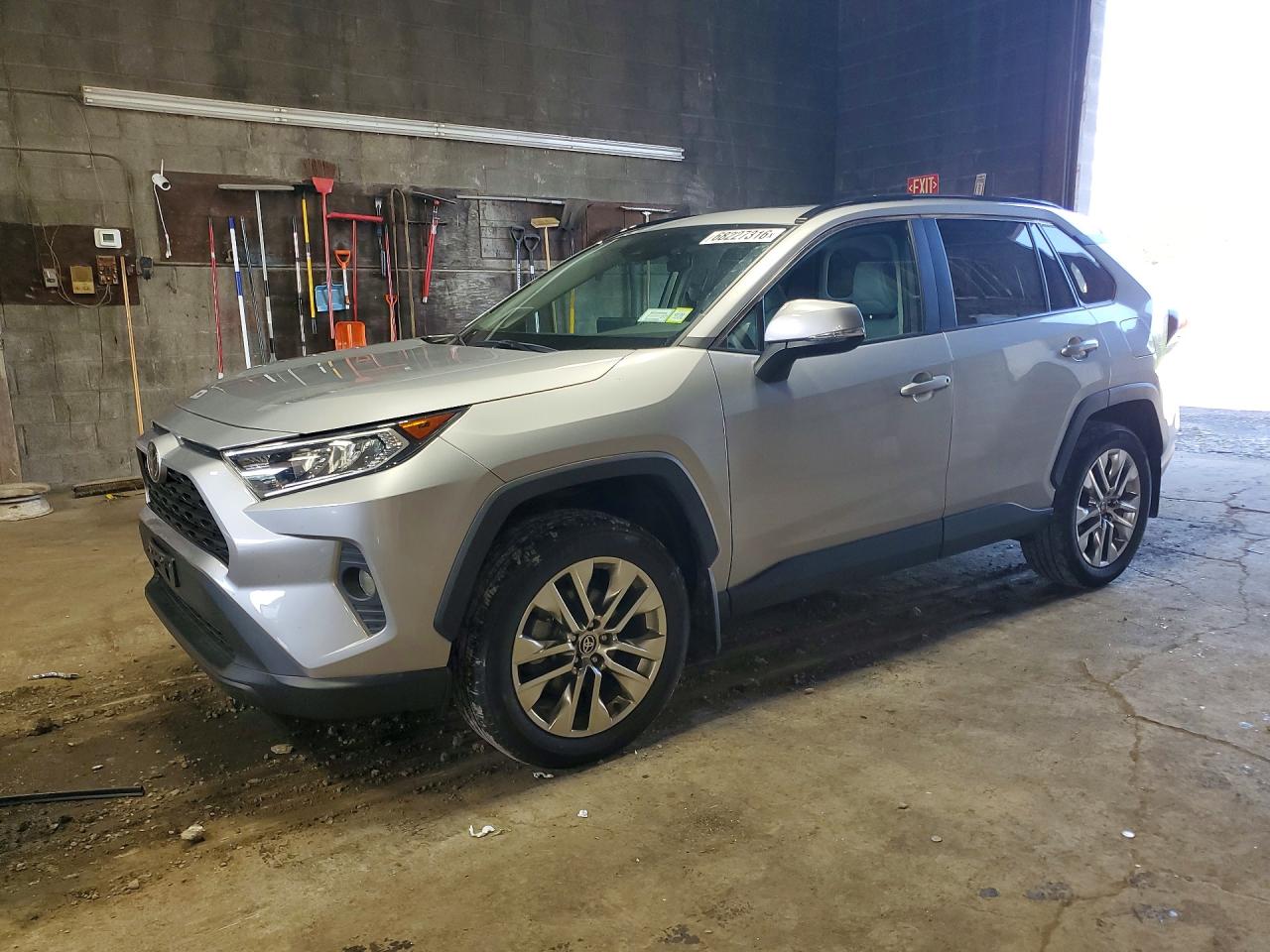 2021 TOYOTA RAV4 XLE Premium