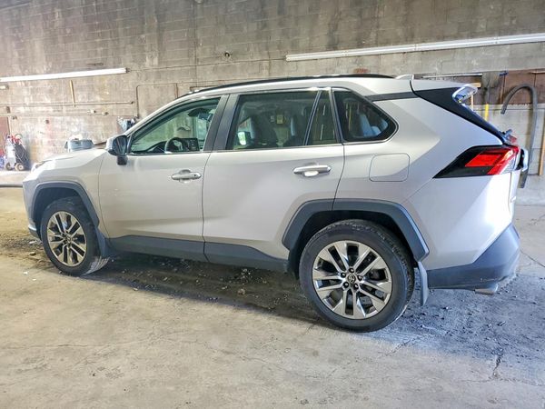 2021 TOYOTA RAV4 XLE Premium