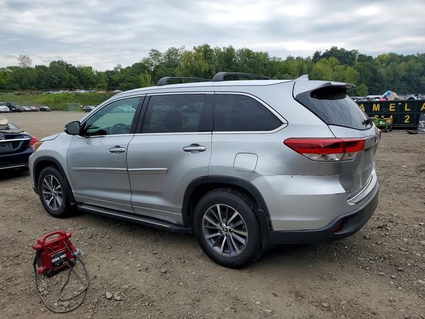 2018 TOYOTA HIGHLANDER SE/XLE
