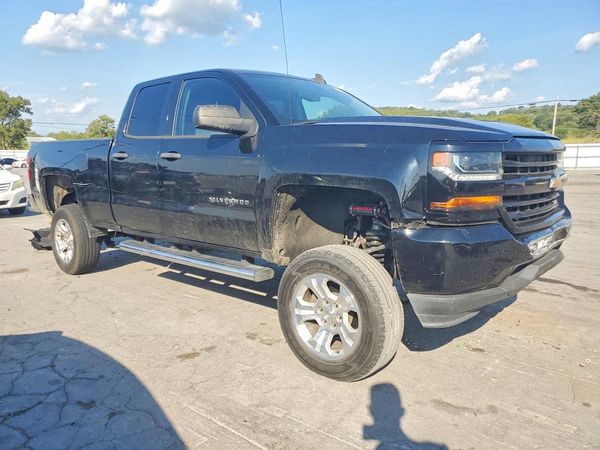 2018 CHEVROLET SILVERADO Custom