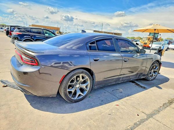 2015 DODGE CHARGER