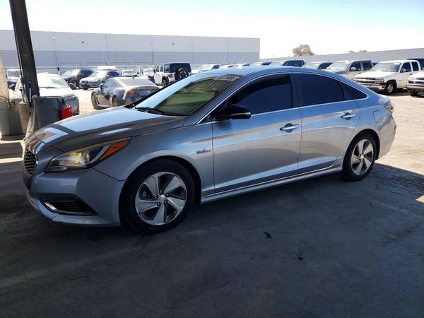 2016 HYUNDAI SONATA