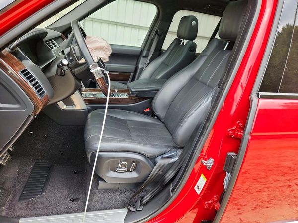 2017 LAND ROVER RANGEROVER — DENT