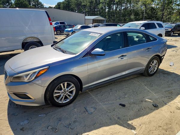 2016 HYUNDAI SONATA — Front 3/4