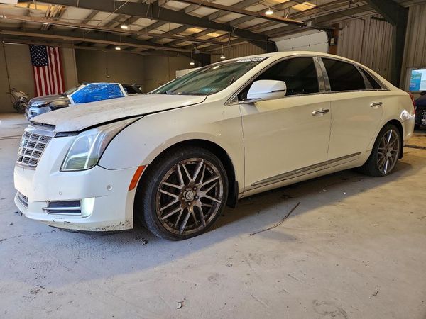 2014 CADILLAC XTS