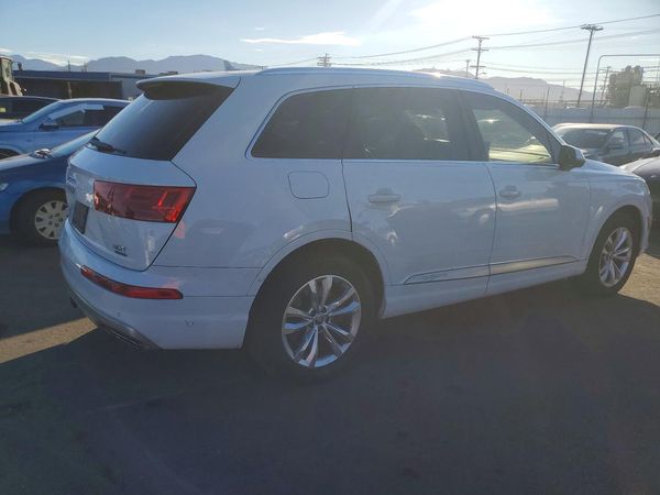 2018 AUDI Q7 quattro Premium