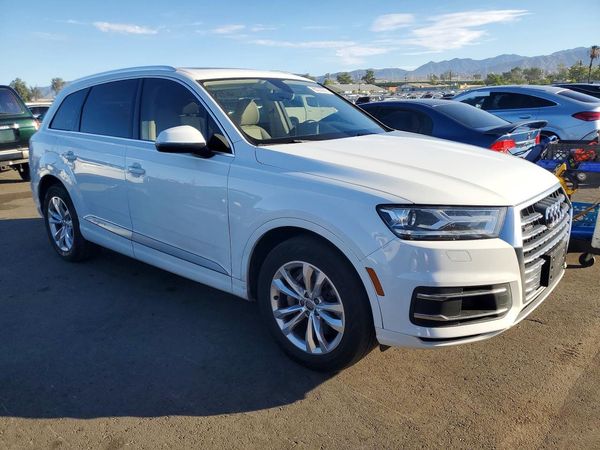 2018 AUDI Q7 quattro Premium