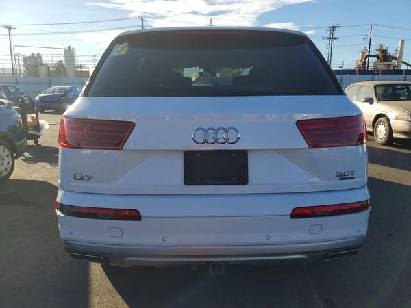 2018 AUDI Q7 quattro Premium
