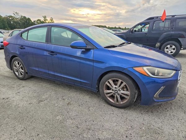 2017 HYUNDAI ELANTRA