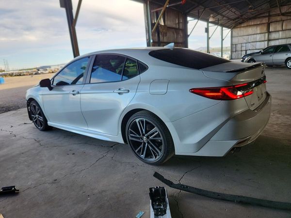 2025 TOYOTA CAMRY