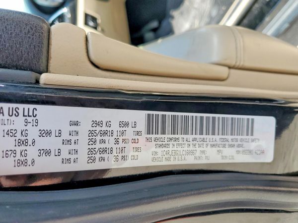 2020 JEEP GRAND CHEROKEE