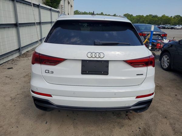 2022 AUDI Q3