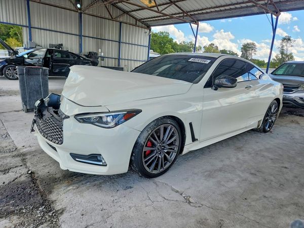 2017 INFINITI Q60