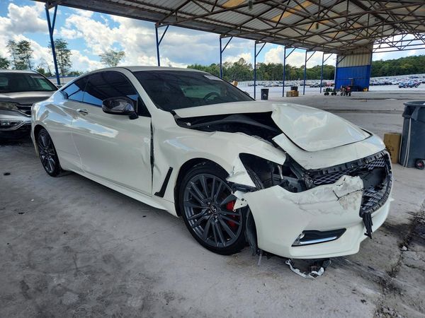 2017 INFINITI Q60