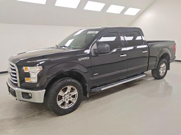 2017 FORD F150 SuperCrew — Front 3/4