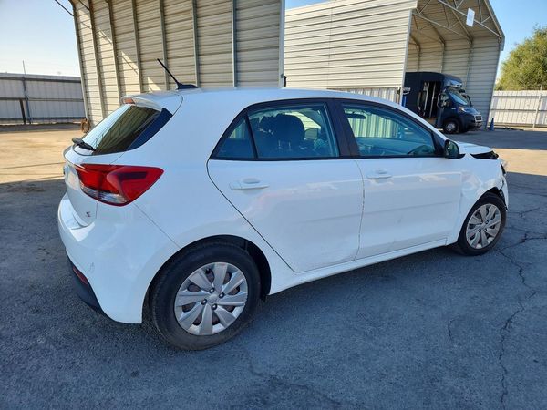 2020 KIA RIO 5-DOOR LX, S
