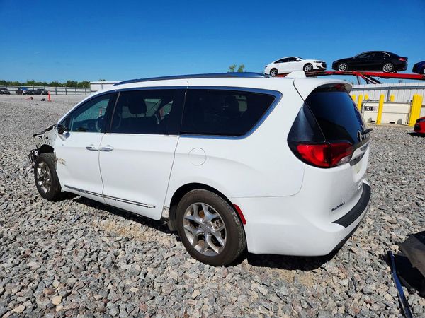 2018 CHRYSLER PACIFICA