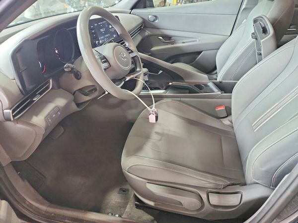 2021 HYUNDAI ELANTRA SEL