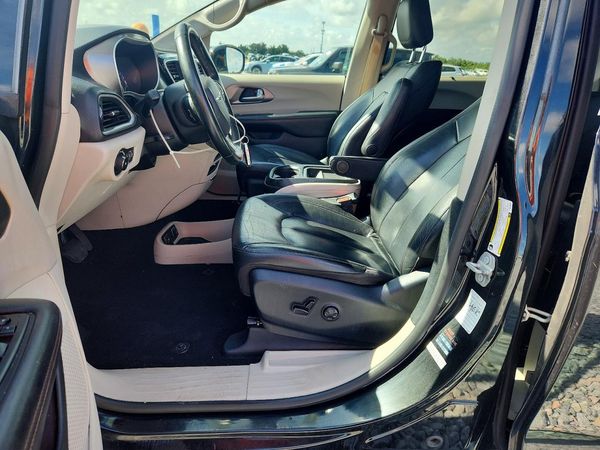 2020 CHRYSLER PACIFICA