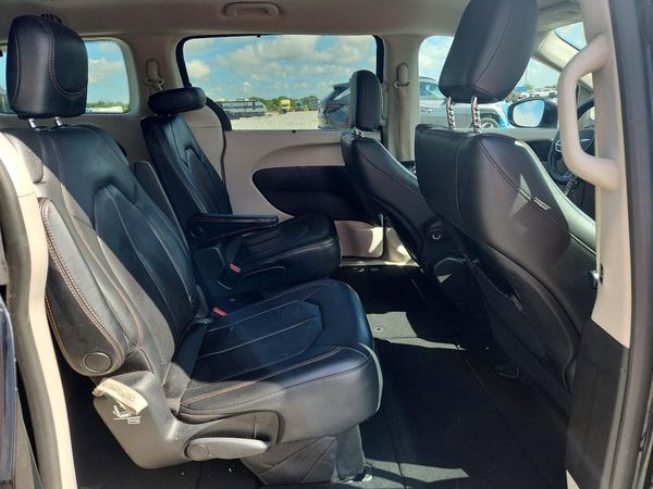2020 CHRYSLER PACIFICA