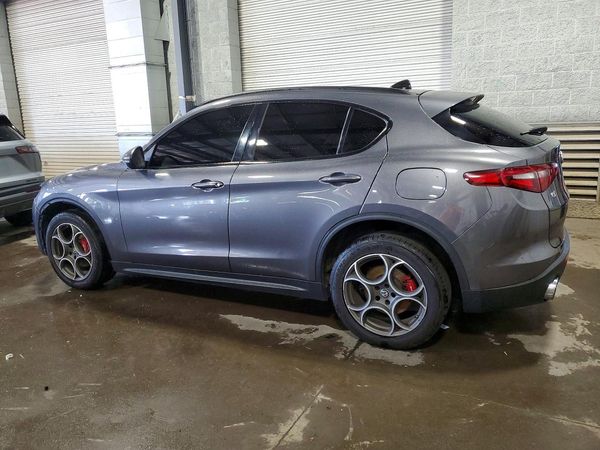 2018 ALFA ROMEO STELVIO