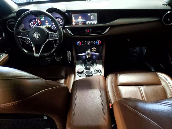2018 ALFA ROMEO STELVIO