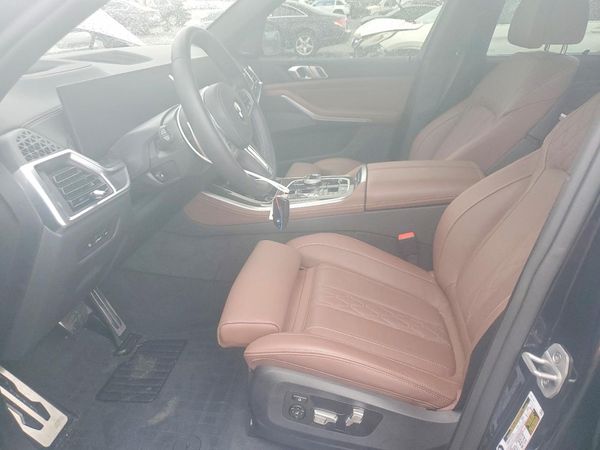 2026 BMW X5 M60i — DENT
