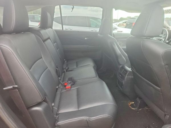 2022 HONDA PILOT SE