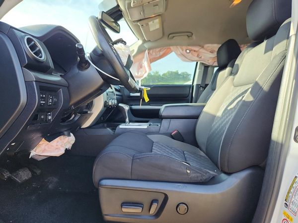 2018 TOYOTA TUNDRA SR/SR5/TRD Pro — DENT