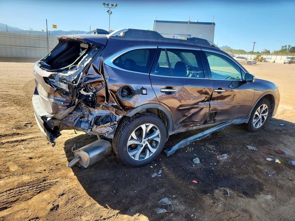 2020 SUBARU OUTBACK