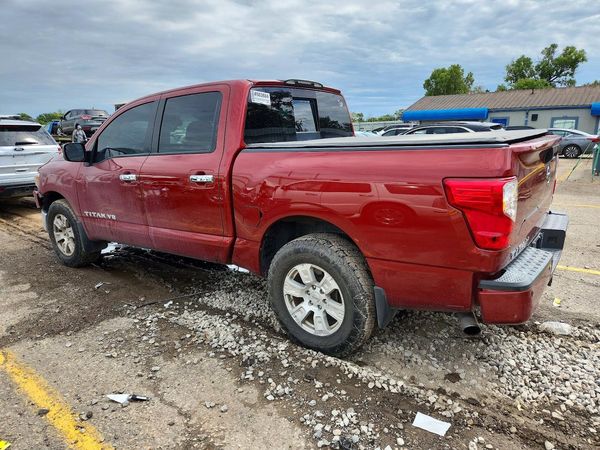 2018 NISSAN TITAN