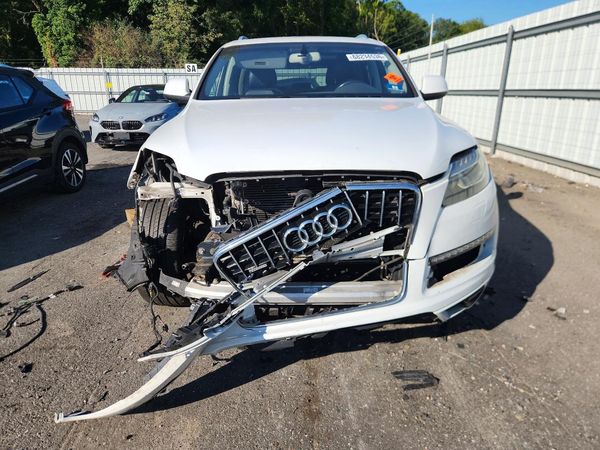 2014 AUDI Q7