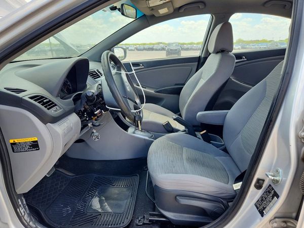 2015 HYUNDAI ACCENT GL(Middle-low)