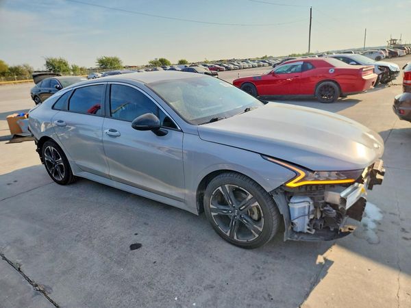 2021 KIA K5 — Passenger 3/4