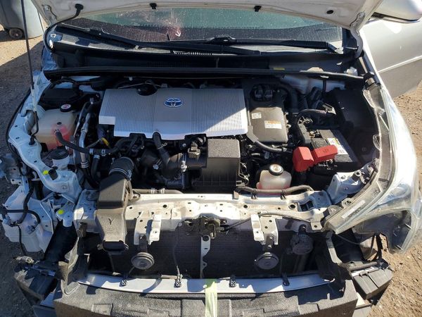 2017 TOYOTA PRIUS