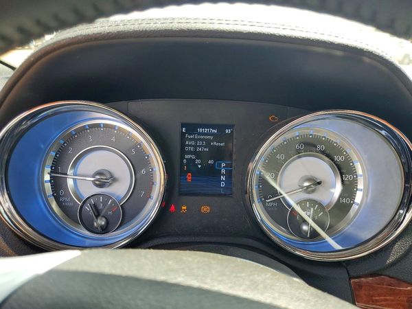 2014 CHRYSLER 300