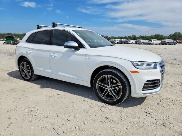 2018 AUDI SQ5
