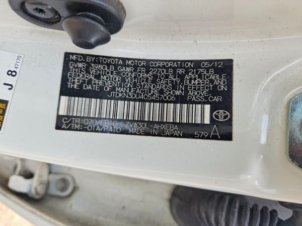 2012 TOYOTA PRIUS