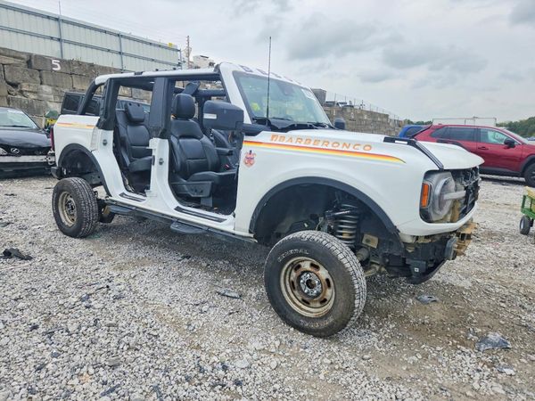 2021 FORD BRONCO