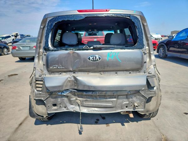 2018 KIA SOUL Base