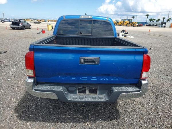 2017 TOYOTA TACOMA SR/SR5