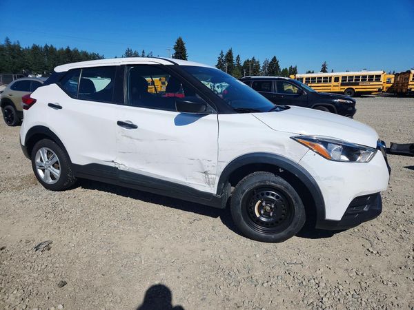 2020 NISSAN KICKS
